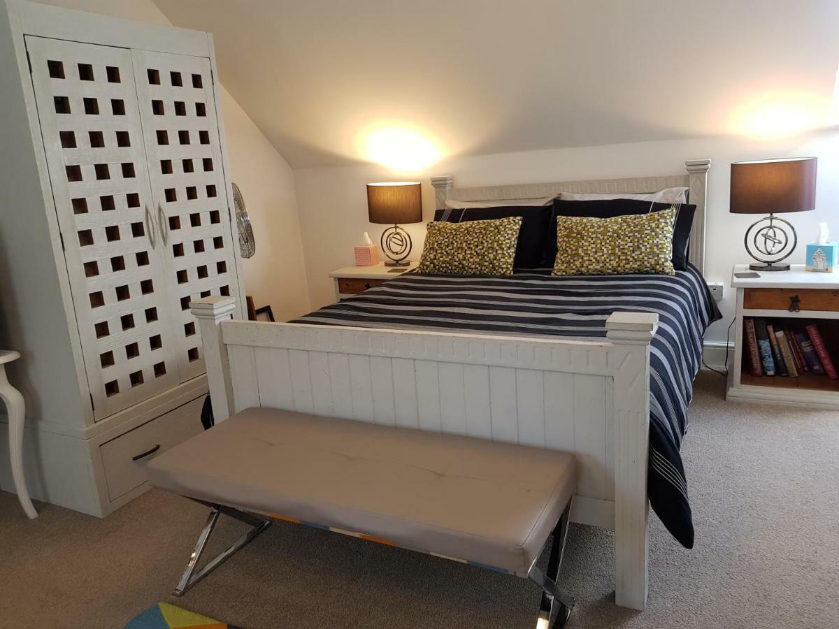 Sunset Bed & Breakfast Хейстингс Екстериор снимка